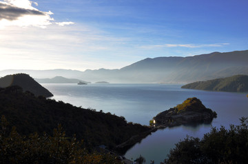 泸湖清晨