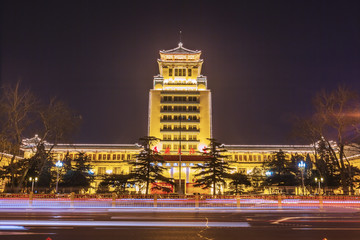 北京民族文化宫夜景