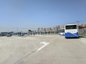 空曠公交站