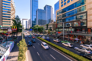 成都总府路街景