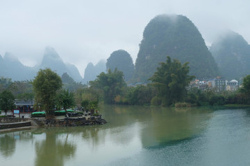 遇龙河