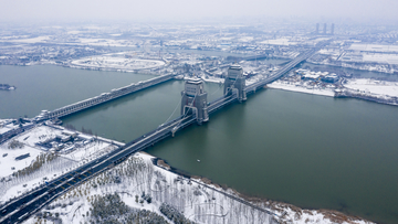 万福大桥雪景