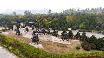 汉文化景区雕塑广场