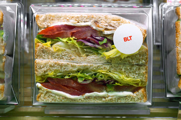 盒装三明治