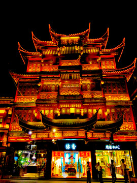 上海豫园老街建筑夜景