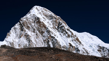 雪山