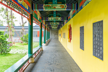 广东遂溪孔子庙的走廊