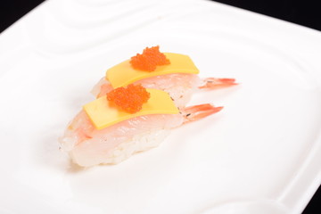 芝士玻璃虾寿司