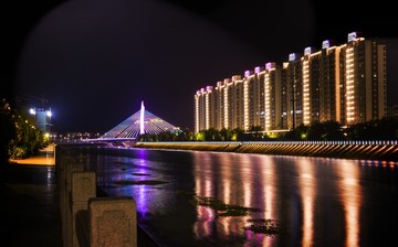 新昌江夜景