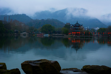 烟雨醉江南