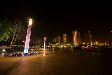 金华施光南音乐广场路灯柱夜景