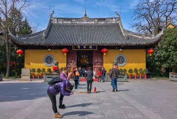 上海龙华寺