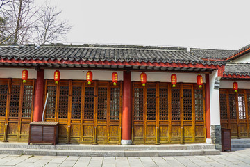 中式建筑中式木门