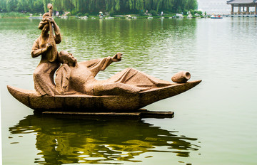 曲江池雕塑