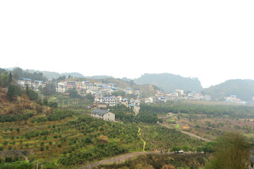 从天门山索道俯瞰张家界村庄田园