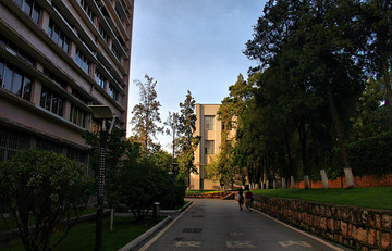 昆明理工大学