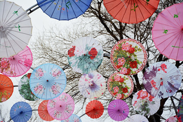 五颜六色的伞