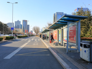 城市公交车站