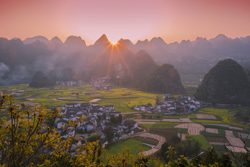 万峰林日落2