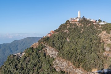 鸡足山