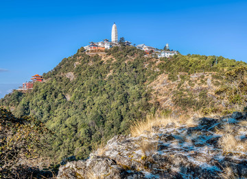 鸡足山