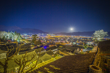 丽江古城夜景俯瞰