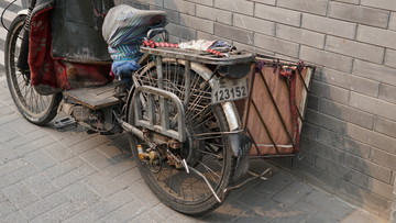 北京老胡同自行车