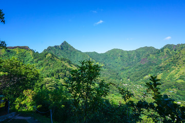 海岛高山