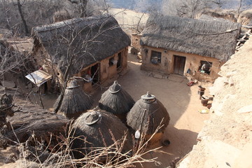 非洲草屋索马凹