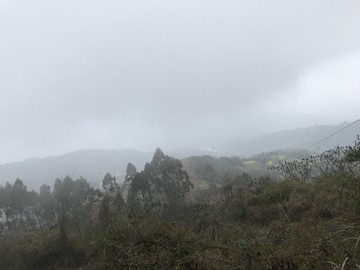 四川简阳丹景山龙泉山脉