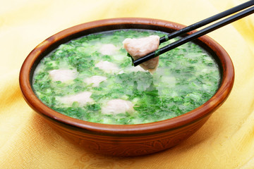 芥菜煮燕餃