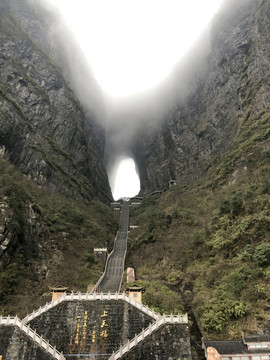 张家界天门山天门洞