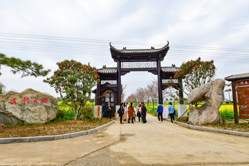 仿古大门