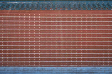红砖绿瓦围墙