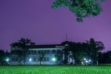 清华大学夜景