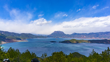 泸沽湖全景