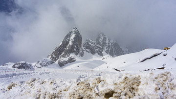 玉龙雪山