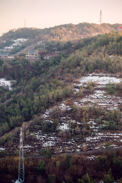 大山里的雪