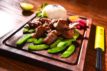 缤纷烤饭