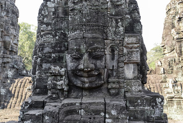 高棉微笑雕刻