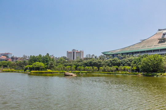 厦门大学