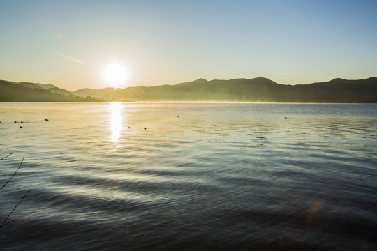 泸沽湖晨曦