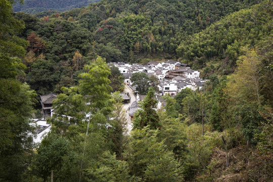 山中小村