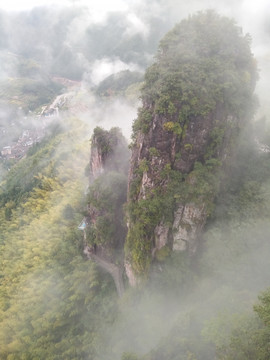 雨后山色