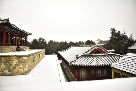 雪中古建筑摄影
