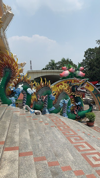 越南越美之主题公园龙雕塑