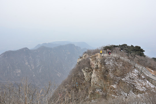 嵩山主峰峻极峰