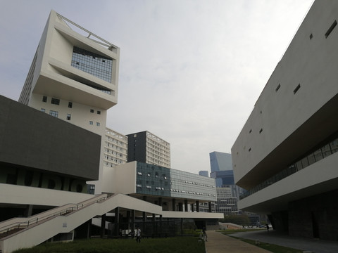 深圳大学