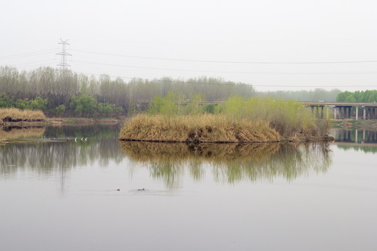 西汉高速穿过沣河