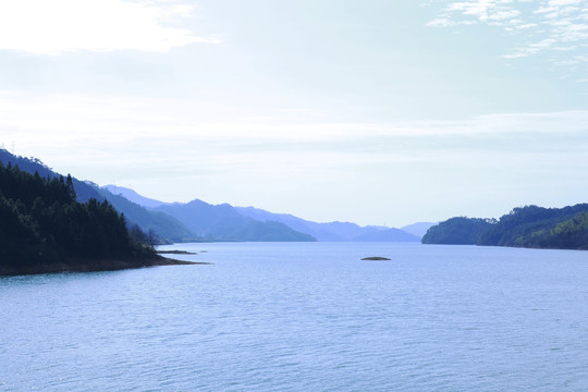 千岛湖湖面